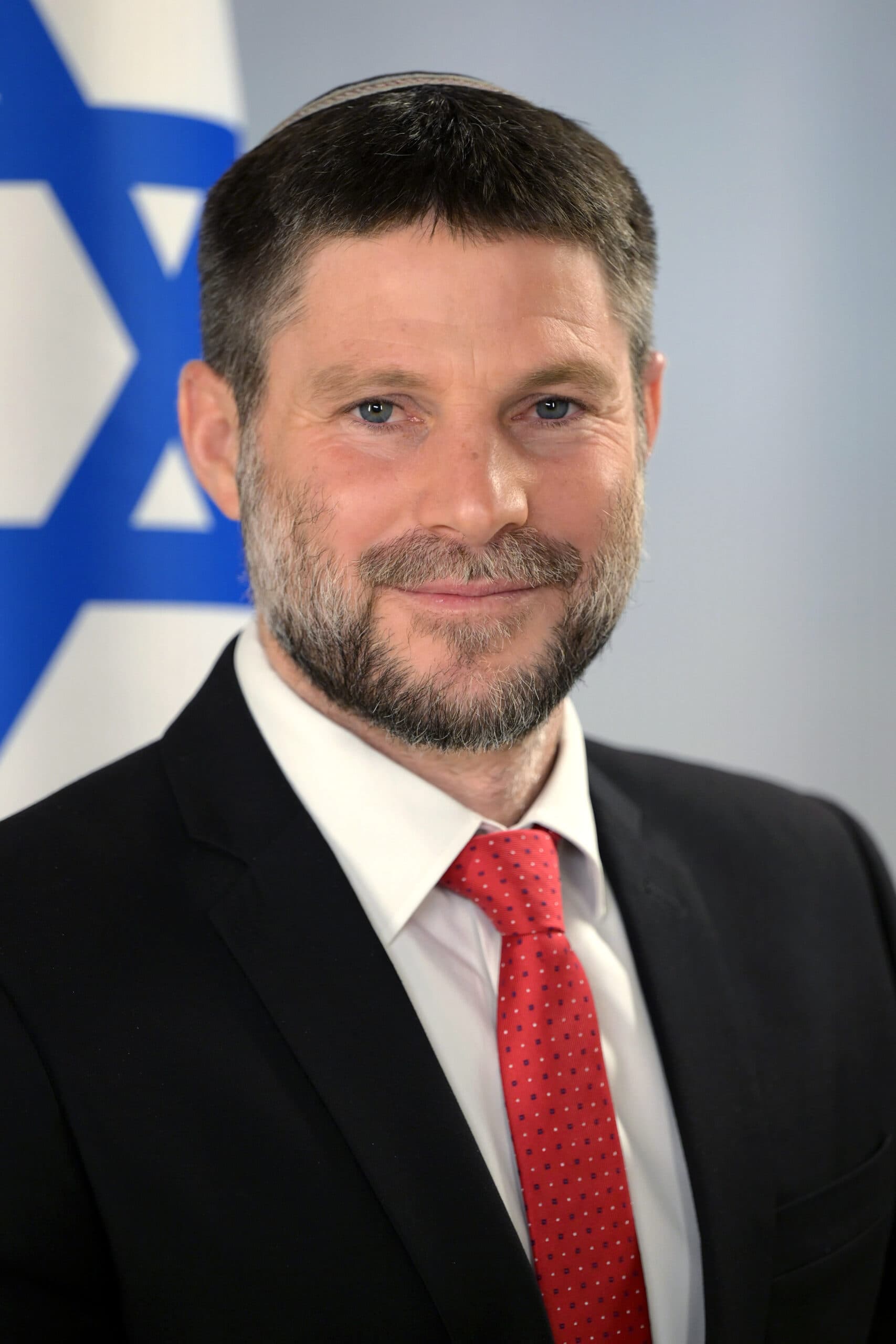 סמוטריץ' מציג תוכנית לצמצום מילואים ל-30 יום
